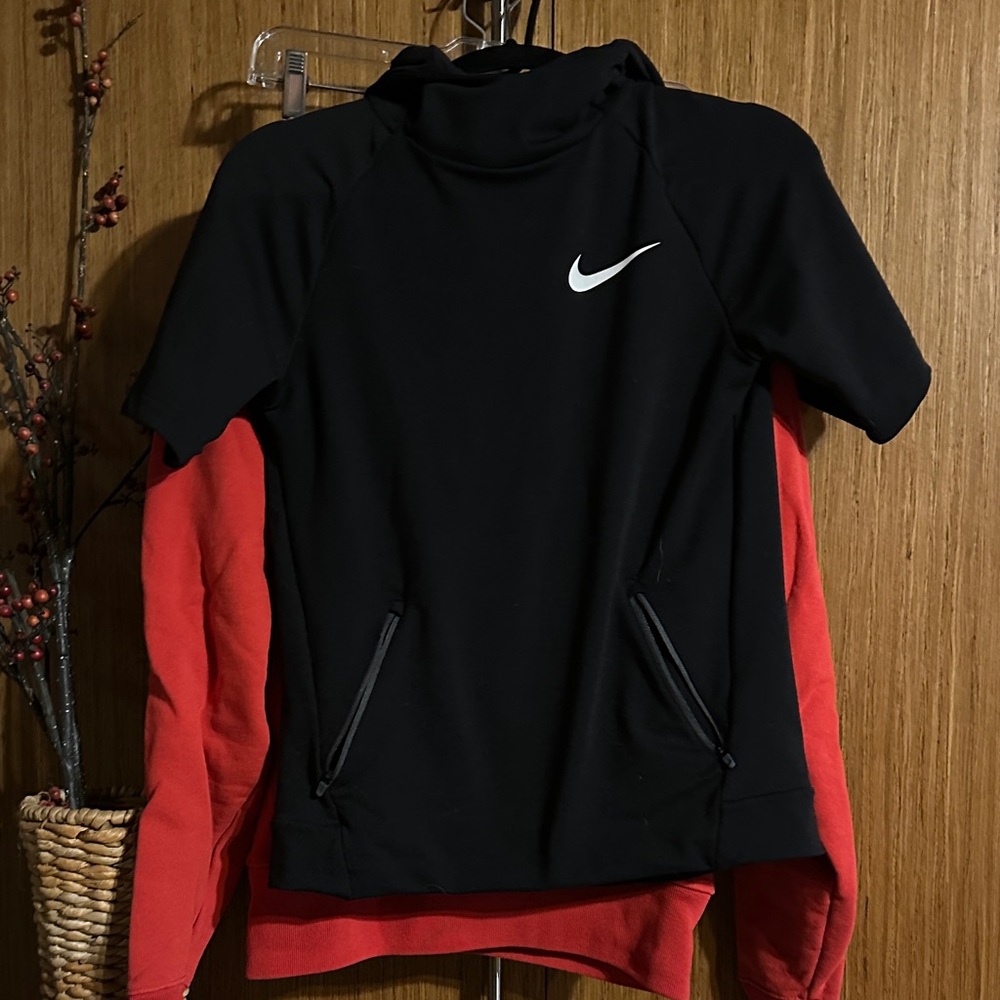 Nike Boys Black short sleeve Dri-FIT hoodie Jacket